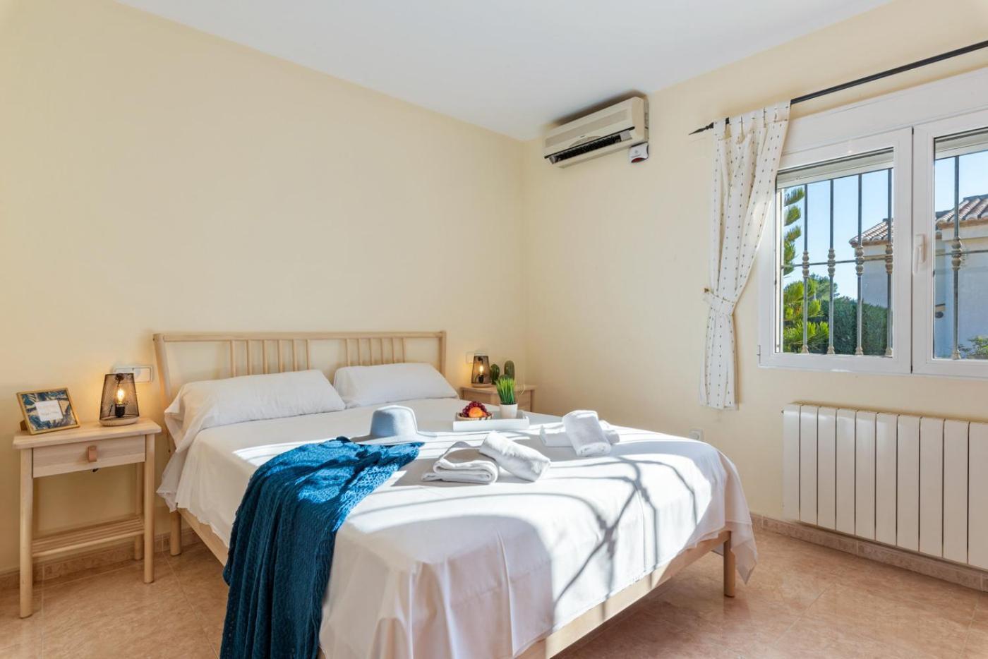 Villa Comodo - PlusHolidays Calpe Esterno foto
