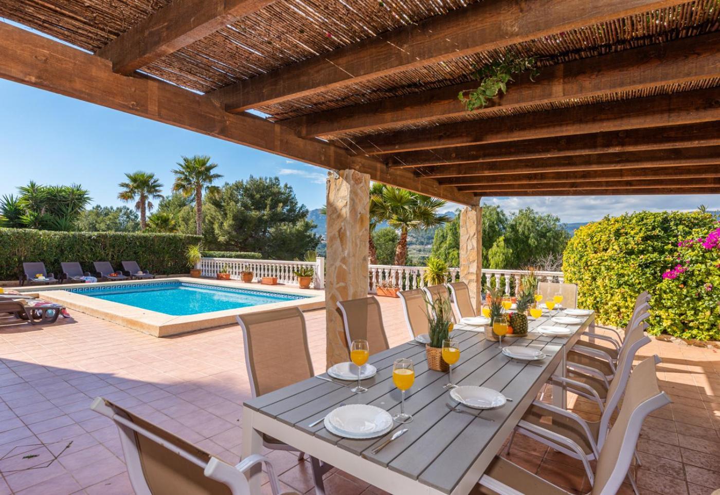 Villa Comodo - PlusHolidays Calpe Esterno foto