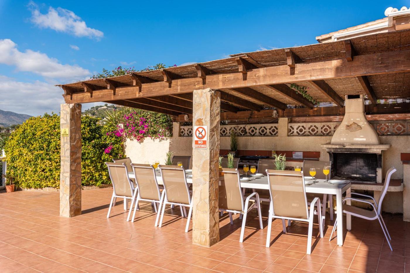 Villa Comodo - PlusHolidays Calpe Esterno foto